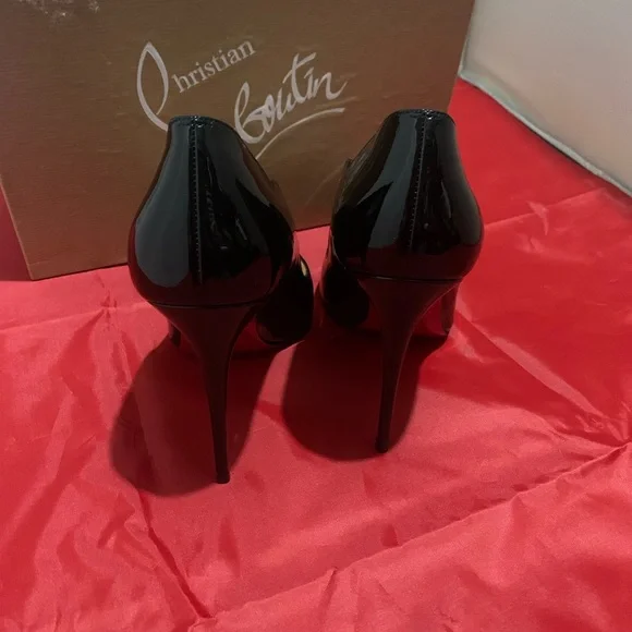 ChristianLouboutin Hot Chick stiletto Pump , Black  Size 38.5/7.5US - Picture 2 of 7